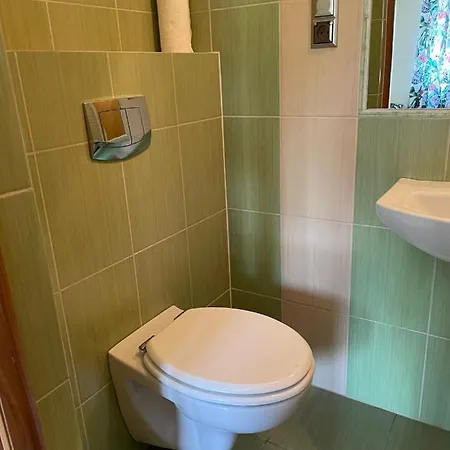 Domek Zielony Guest house *